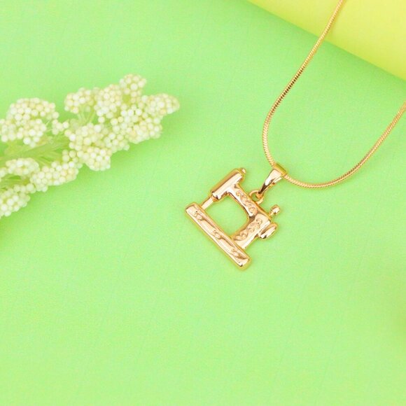 "Vintage Sewing Machine Rose Gold Pendant for Craft Lovers, XPPT1384 - Picture 12 of 13